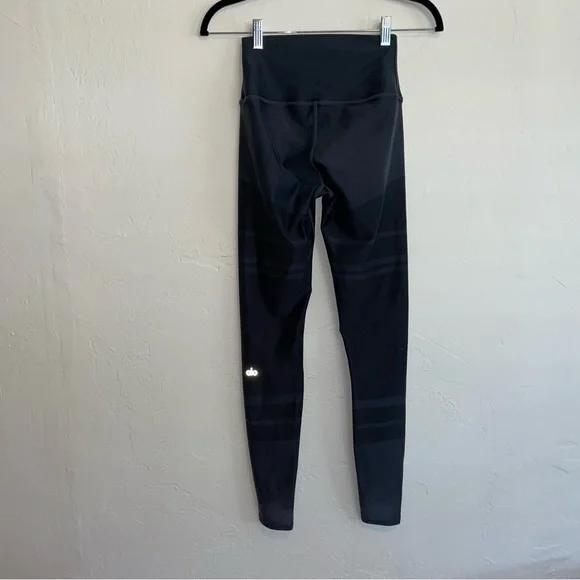 Alo Yoga Airlift Airbrush High Rise Full Length Leggings - Picture 3 of 5